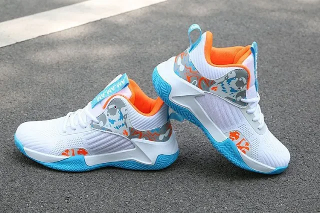 Men's Spring 2025 Fashion Light Basketball Shoes Detail