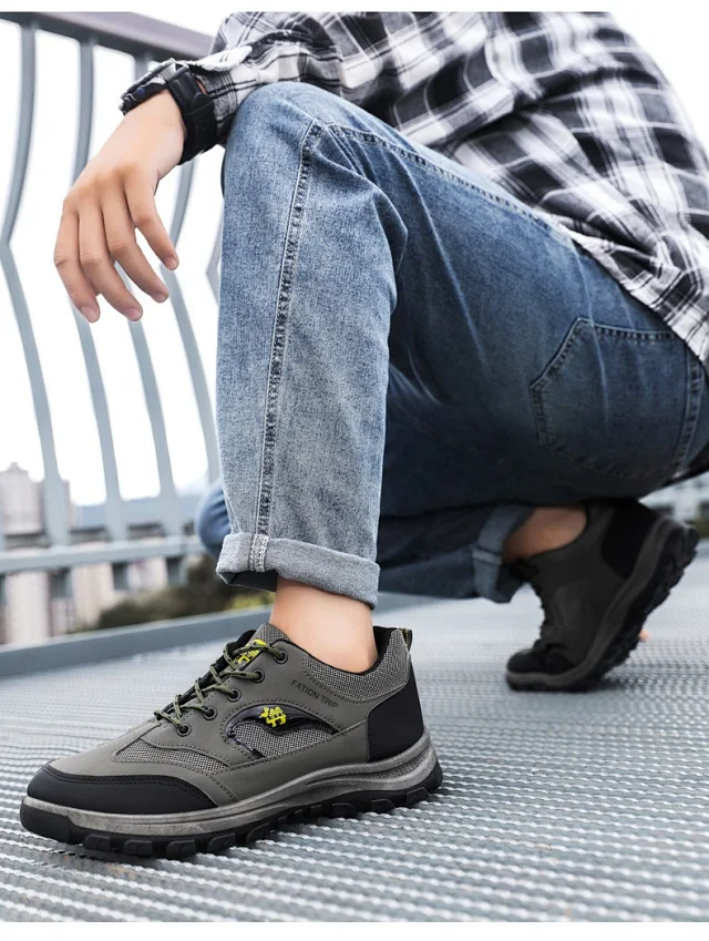 Men's Winter Fleece-Lined Hiking Sneakers Detail