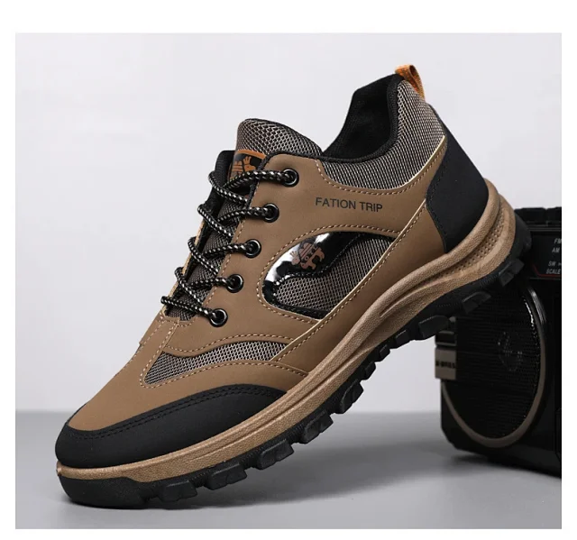 Men's Winter Fleece-Lined Hiking Sneakers Detail