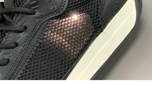 Breathable Cortez Men's All-Season Sneakers Detail