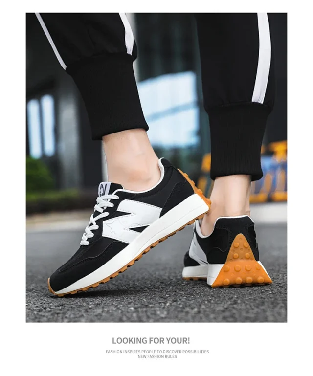 Unisex Retro Light Running Sneakers Detail