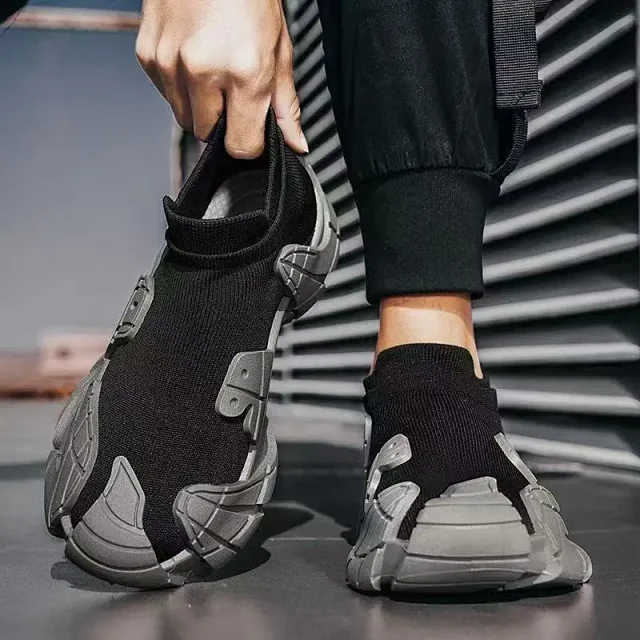 Men's 2025 Breathable Knit Sneakers Youth Street Chunky Soles Detail