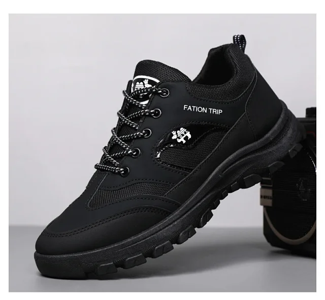 Men's Winter Fleece-Lined Hiking Sneakers Detail