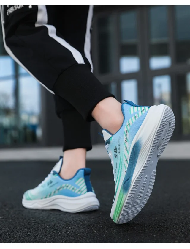 Men's Airy Mesh Platform Running Sneakers Spring 2025 Detail
