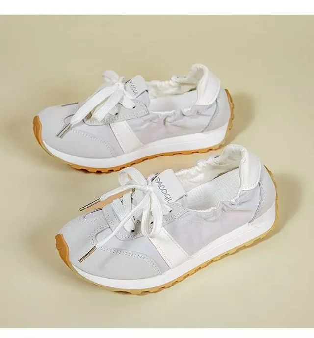 Korean Women's Platform Sneakers Summer 2025 Detail