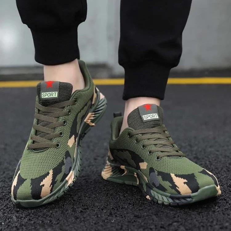 Men's Camo Flyknit Training Shoes