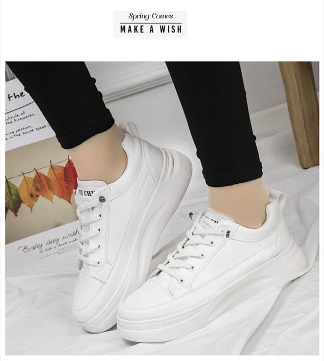 Trendy Women's Chunky White Leather Platform Sneakers Detail