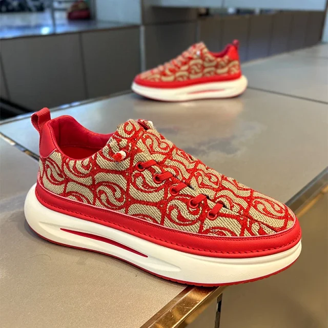 Men's Spring Summer Breathable Elevated Sneakers Detail