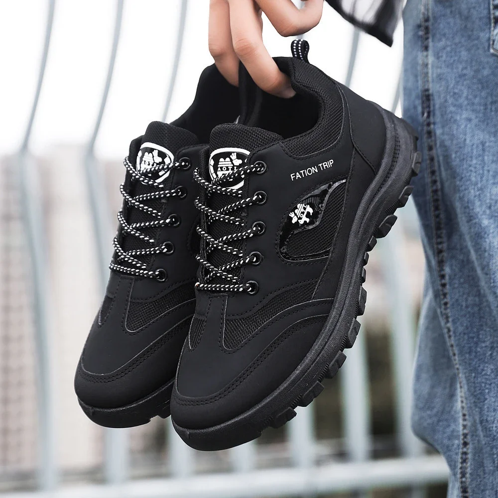 Men's Winter Fleece-Lined Hiking Sneakers