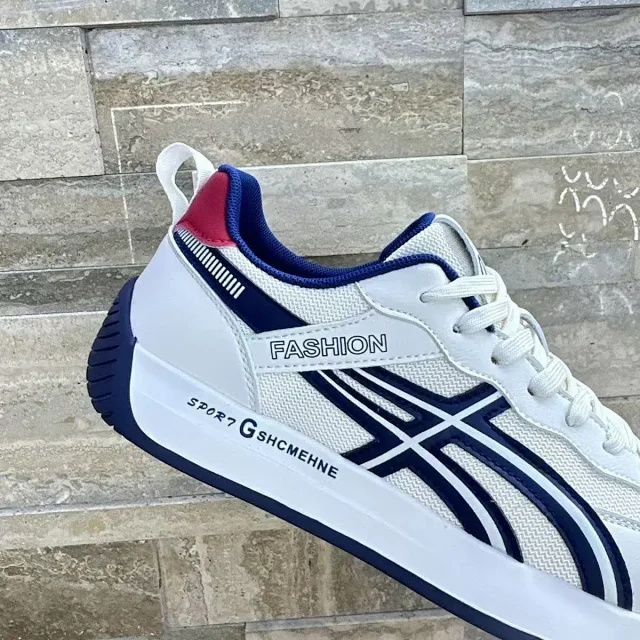 Summer 2025 Men's Lightweight Dad Shoes Detail