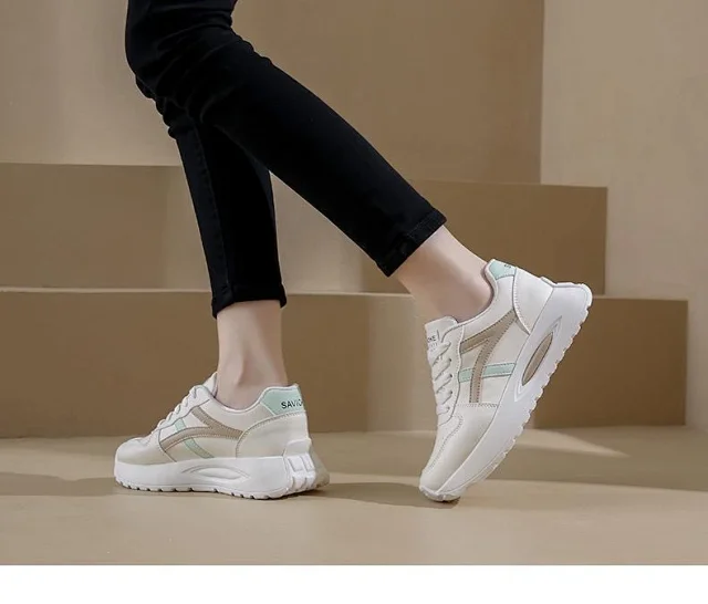 Women's Platform Dad Sneakers New Detail