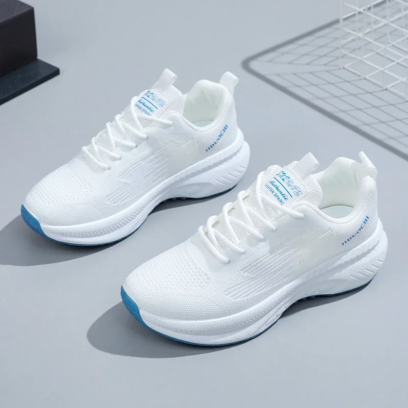 Women's Lightweight Knit Platform Running