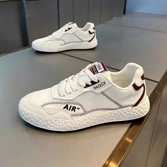Unisex Breathable White Low-Top Casual Sneakers Detail