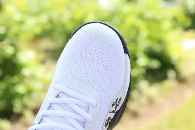 Men's Spring 2025 Fashion Light Basketball Shoes Detail