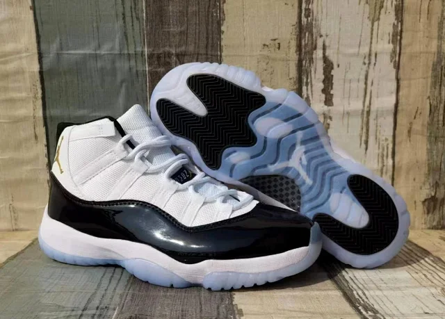 Air Jordan 11 High Basketball Shoes Multi-Color Detail