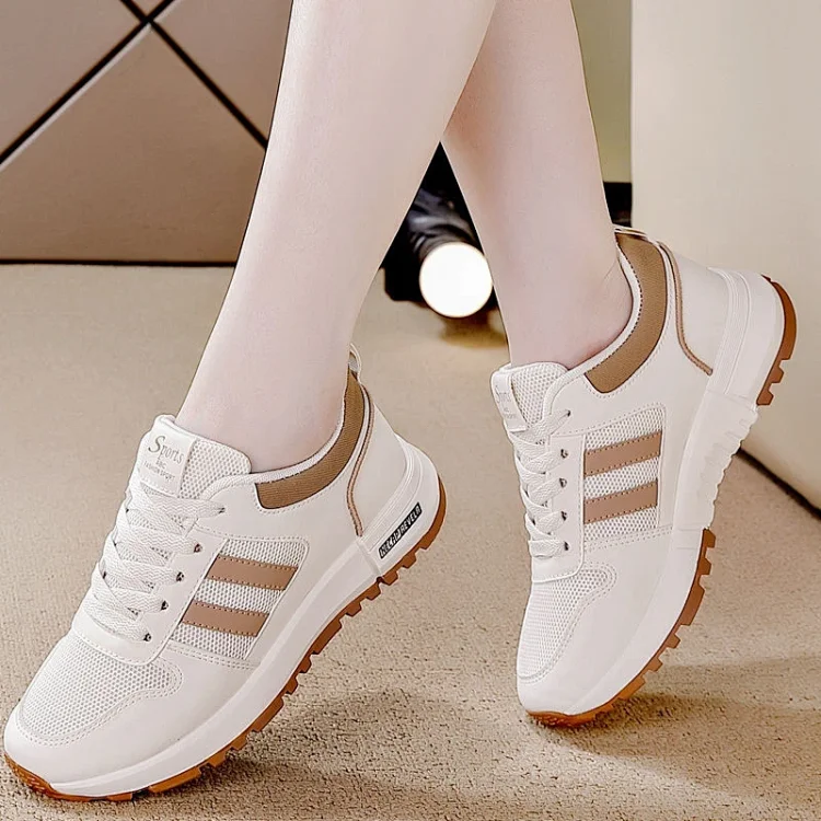 2025 Casual Mesh Sneakers Lightweight Soft-Sole
