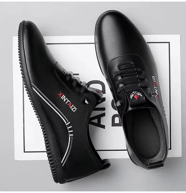 Men's Breathable Soft Leather Korean White Loafers Detail
