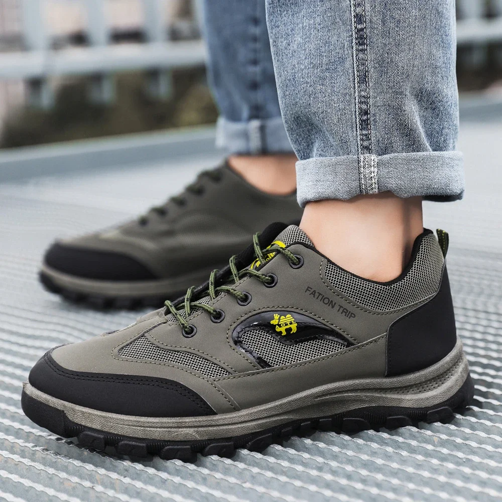 Men's Winter Fleece-Lined Hiking Sneakers