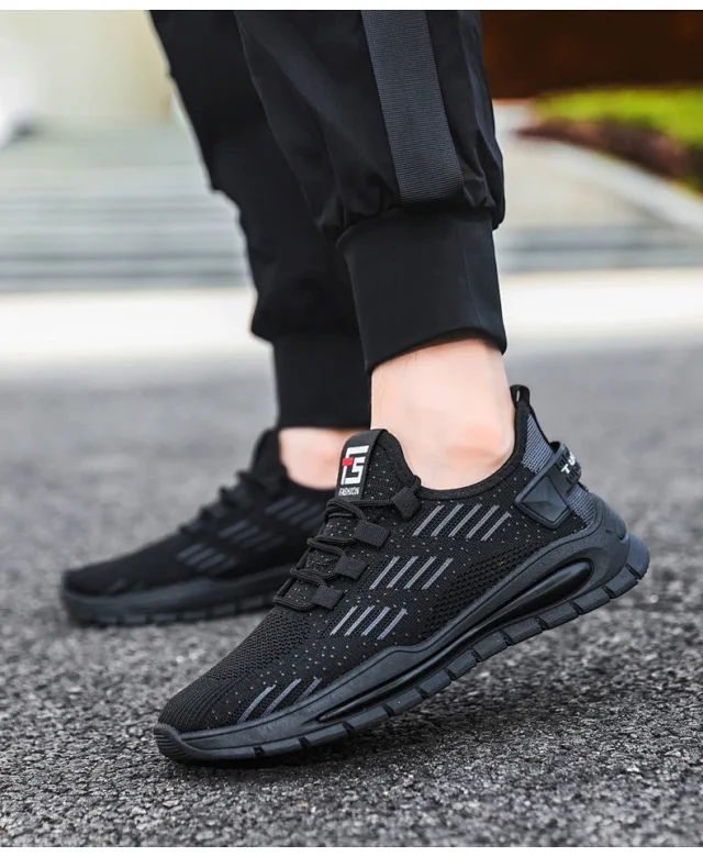 Men's 2025 Knit Dad Sneakers Comfort Detail