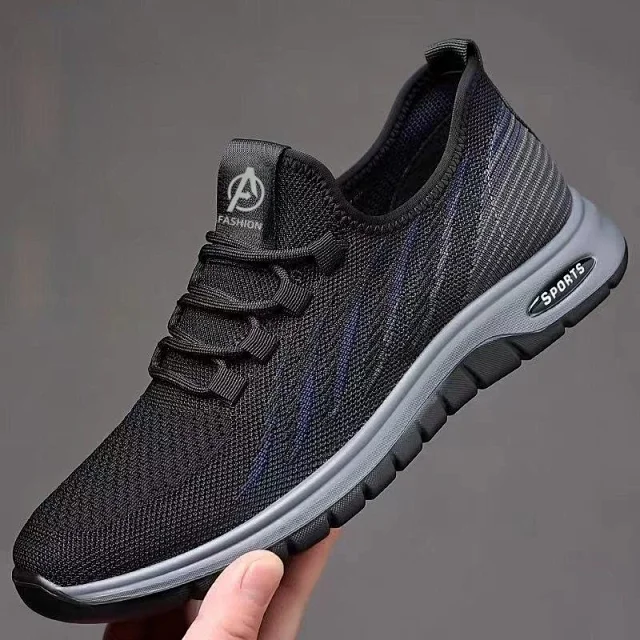 Men's Flyknit Slip-On Casual Non-Slip Detail