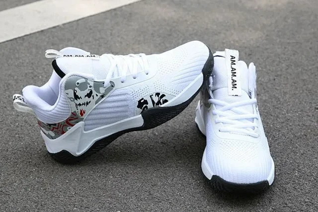 Men's Spring 2025 Fashion Light Basketball Shoes Detail
