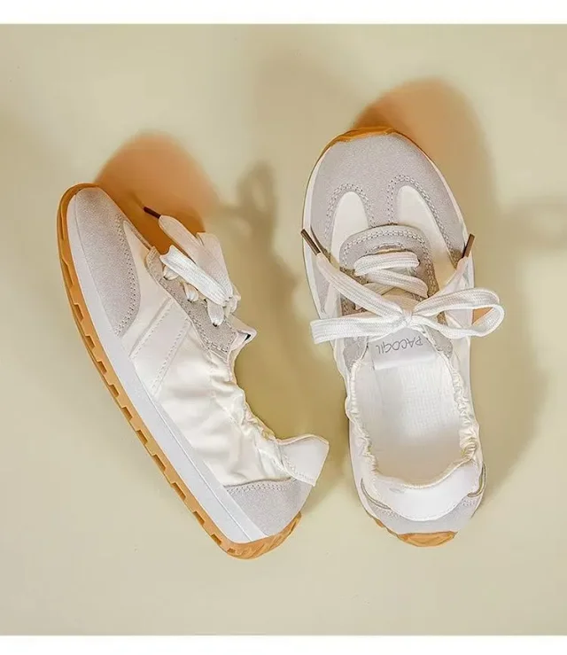 Korean Women's Platform Sneakers Summer 2025 Detail