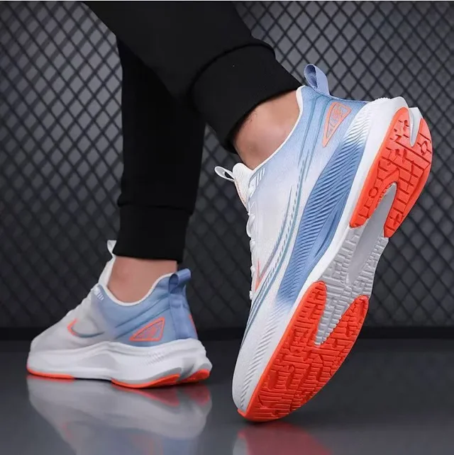 New Men's 2025 Spring Running Shoes Detail
