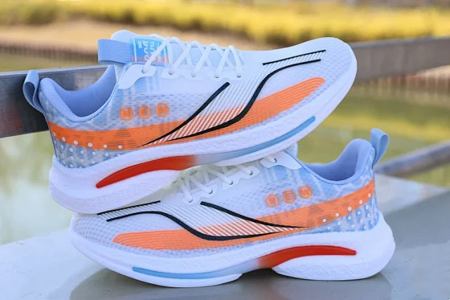 Men's Ultra-Light Mesh Running Casual Shoes Detail