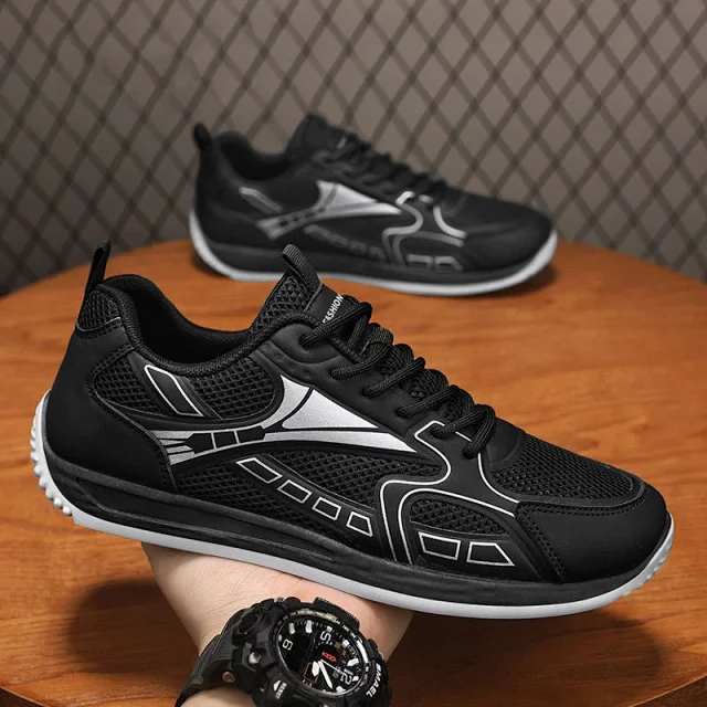 Gump Men's Breathable Mesh Chunky Sneakers Detail