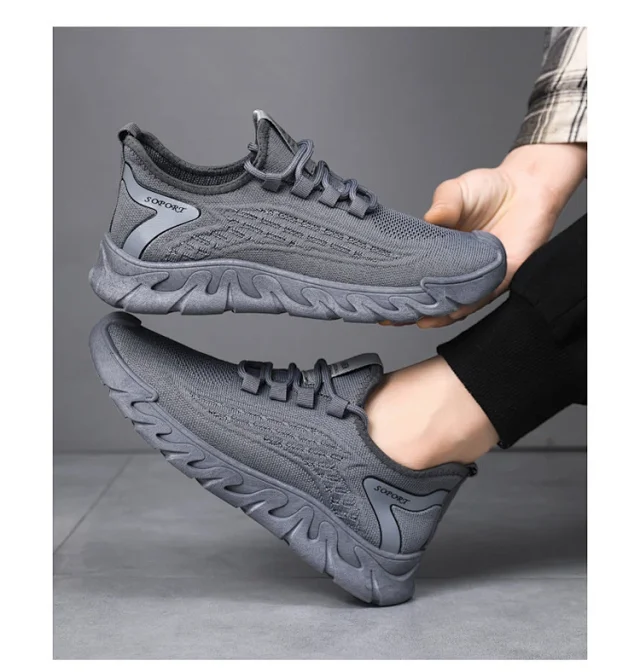 Men's Flyknit Low-Top Comfort Casual Sneakers Detail