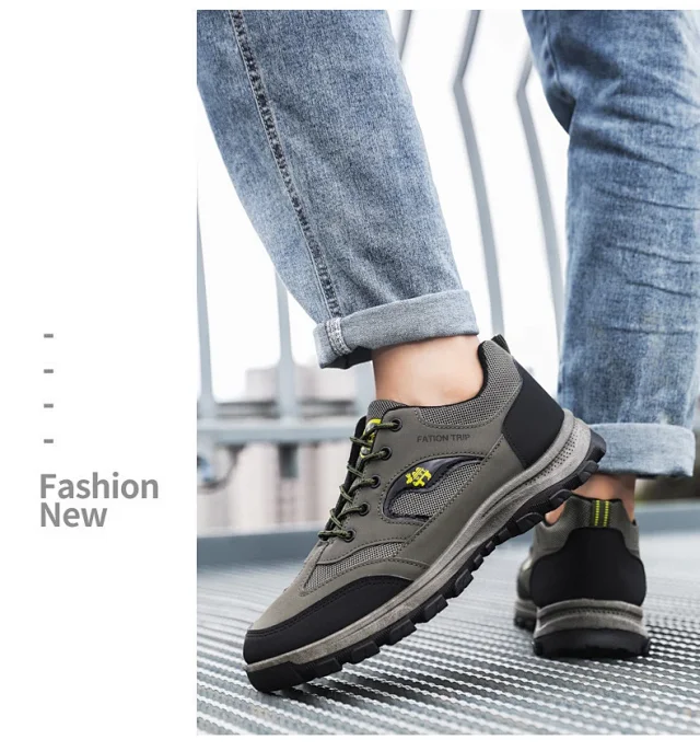 Men's Winter Fleece-Lined Hiking Sneakers Detail