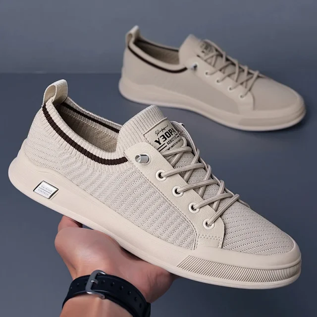 Men's 2025 Flyknit Running Sneakers - SS25 Detail