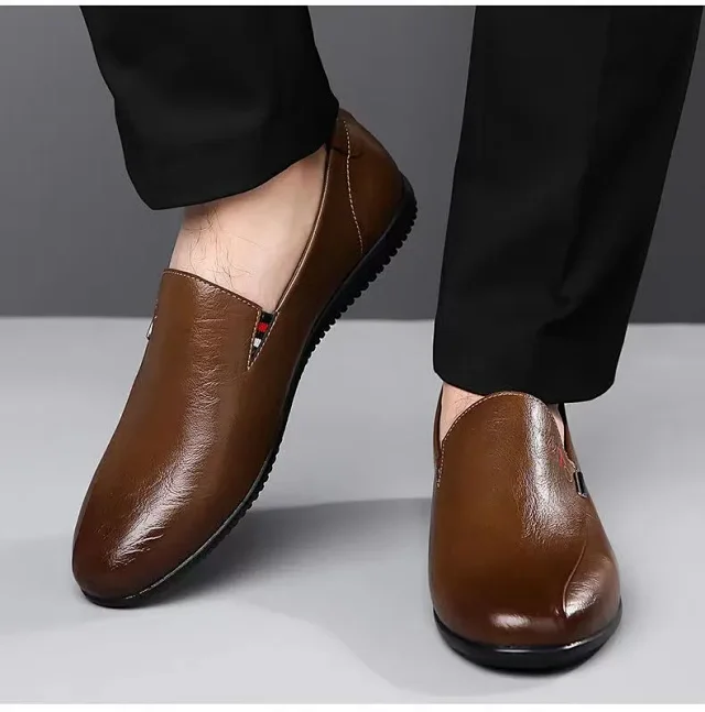 Men's Casual Leather Slip-On Driving Shoes Detail