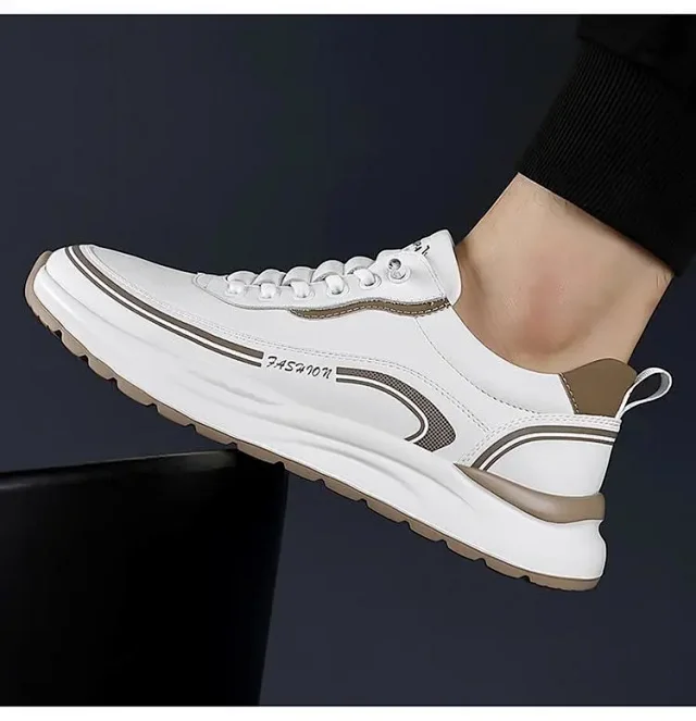 Men's Slip-On Leather Fashion Sneakers Detail