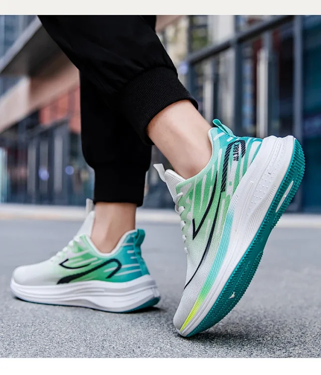 2025 Men Youth Cushioned Mesh Sneakers Detail
