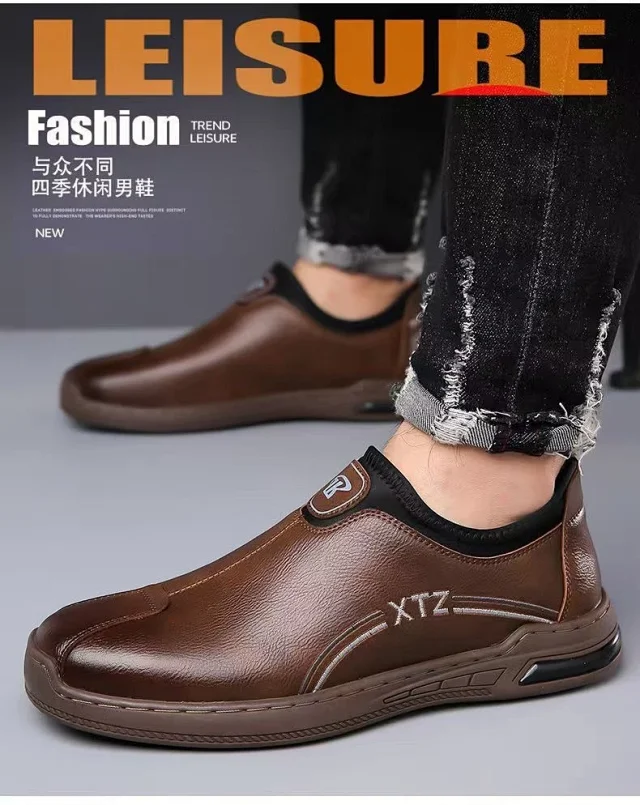 Men's Soft-Sole Leather Slip-On Driving Shoes Detail