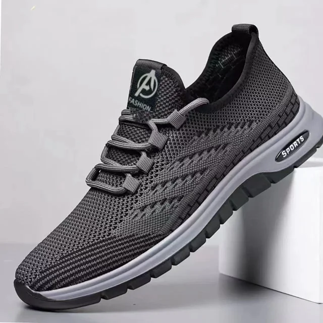 Men's Flyknit Slip-On Casual Non-Slip Detail