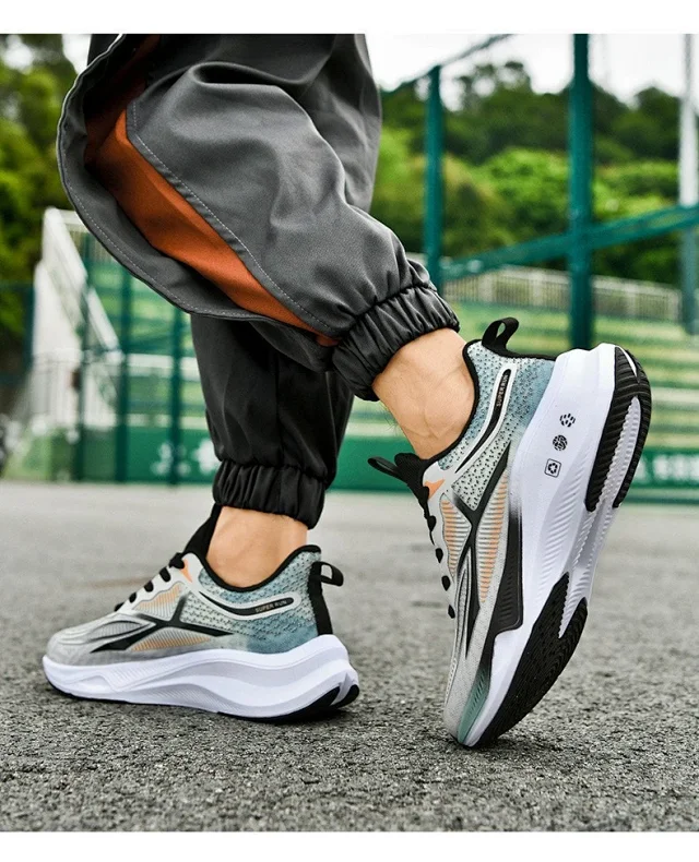 Men's PE Summer Running Shoes Rebound Detail
