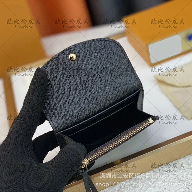 M41939 Genuine Leather Women's Wallet Gold-tone Detail