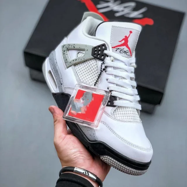 Unisex AJ4 Bugs Bunny Grey Green Basketball Detail