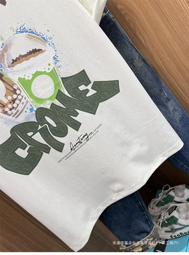 Men's Streetwear Embroidery Tee 2025 Detail