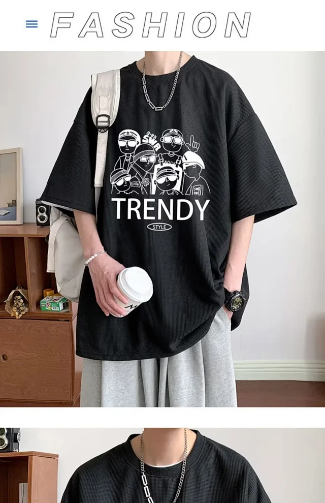 Trendy Ins Men's Printed Short Sleeve Tee Detail