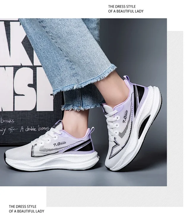 Stain-Resistant Unisex Student Light Running Mesh Sneakers Detail