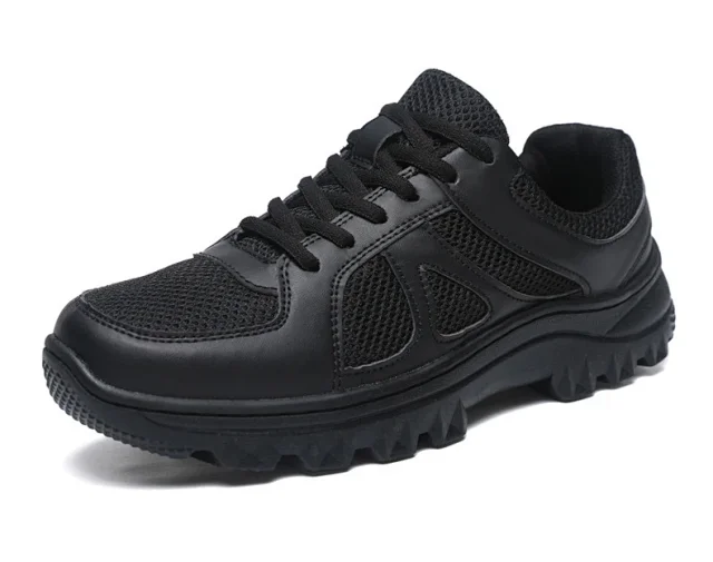 Men's Breathable Hiking Shoes Waterproof Chunky Sole Detail