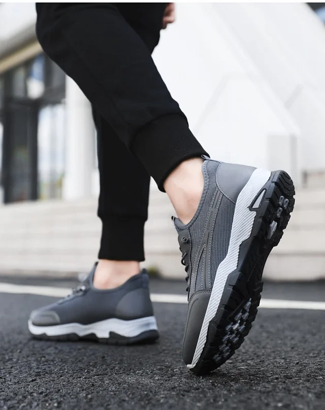 Men's Trendy Mesh Running Shoes 2025 Detail
