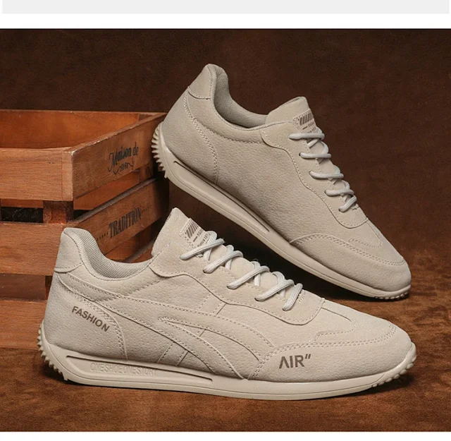 Men's Solid Lightweight Breathable Running Sneakers Detail
