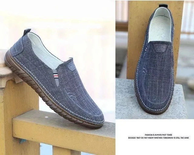 Men's Breathable Comfort Slip-on Beijing Heritage Shoes Detail