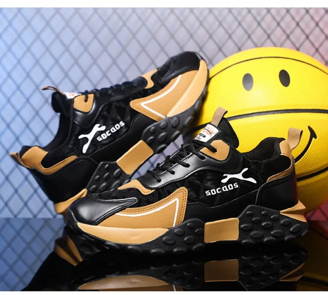 Trendy Men's Chunky Sneakers Spring 2025 Detail