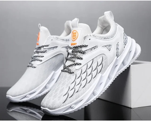 2025 Men's Lightweight Breathable Running Shoes Detail