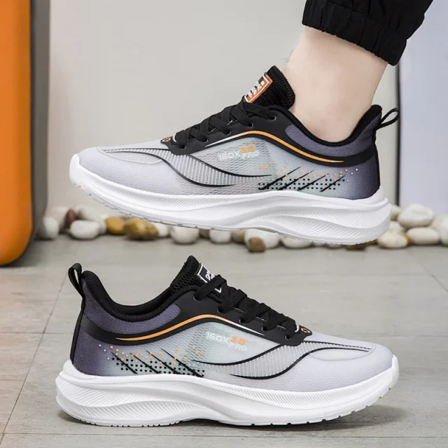 Youth Men's Breathable Mesh Running Shoes Detail